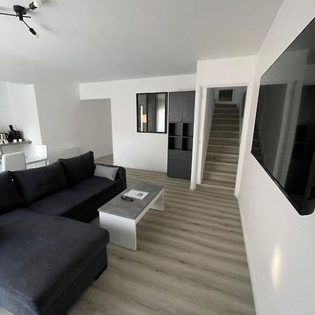Maison Detente De 100 M2 Uniquement Couple-Famille-Travailleurs Villeparisis Exterior photo